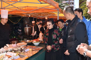 集团餐饮服务中心运动会期间顺利举办农副食品展销会